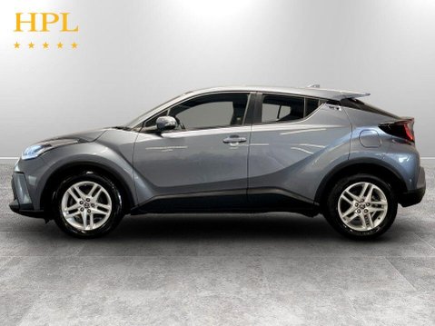 Toyota C-HR 1.8 VVT-h GPF Icon SUV 5dr Petrol Hybrid CVT Euro 6 (s/s) (122 ps) 4