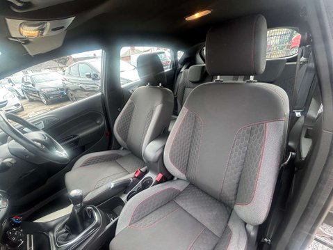 Ford Fiesta 1.0T EcoBoost ST-Line Hatchback 5dr Petrol Manual Euro 6 (s/s) (140 ps) 40