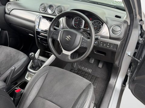 Suzuki Vitara 1.6 SZ5 5dr 20