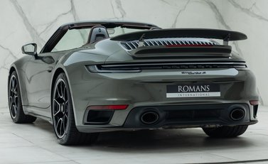 Porsche 911 Turbo S Cabriolet (992) 13
