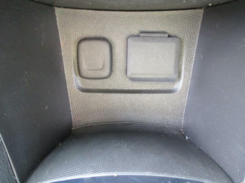 Vauxhall Mokka 1.7 CDTi Exclusiv 4WD Euro 5 (s/s) 5dr 39