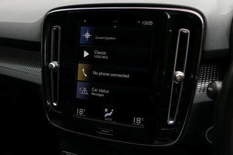 Volvo XC40 1.5 XC40 R-Design T4 Recharge Auto 5dr 27