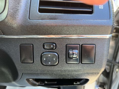 Toyota Avensis 2.0 Avensis T2 D-4D 5dr 28