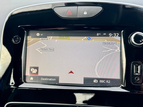 Renault Clio DYNAMIQUE NAV 32