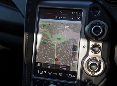 McLaren 720S Luxury 18