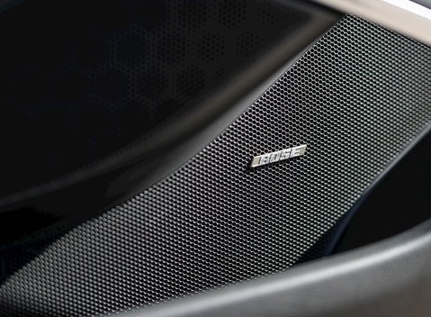 Porsche 911 (991.2) Targa 4 GTS 24