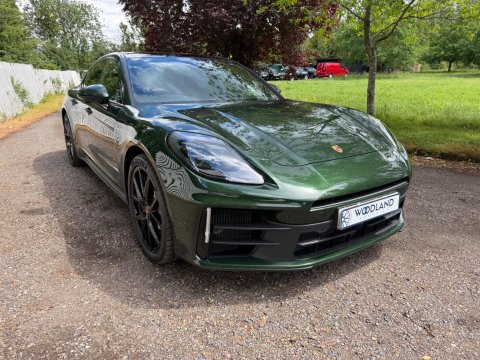 Porsche Panamera 4 PDK 5