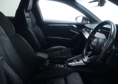 Audi A3 1.5 A3 S Line 35 TFSI MHEV Semi-Auto 4dr 40