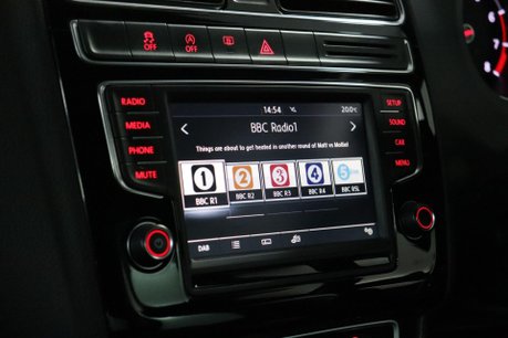 Volkswagen Polo GTI DSG 37