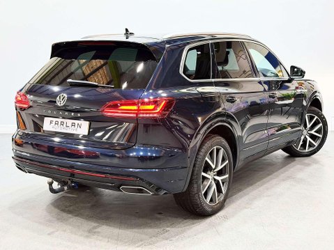 Volkswagen Touareg 3.0 TDI V6 R-Line SUV 5dr Diesel Tiptronic 4Motion Euro 6 (s/s) (286 ps) 26