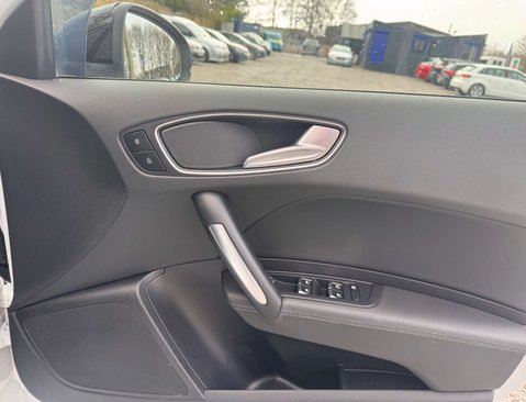 Audi A1 1.4 A1 Sportback TFSI S Line Nav Semi-Auto 5dr 18