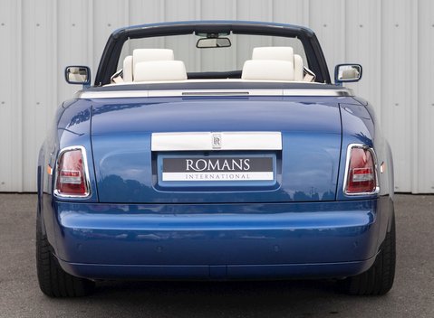 Rolls-Royce Phantom Drophead Coupe 5