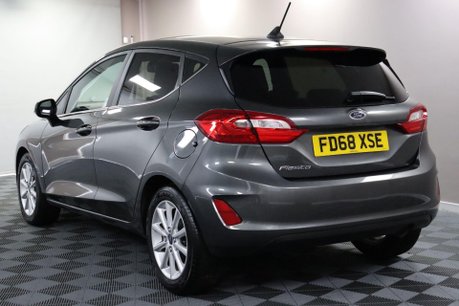 Ford Fiesta TITANIUM 10