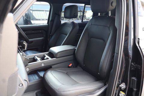 Land Rover Defender 110 2026 d350 HARD TOP X-DYNAMIC HSE world tour 3 edition  genuine rear seats 21