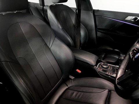 BMW 2 Series 1.5 218i M Sport Saloon 4dr Petrol Manual Euro 6 (s/s) (140 ps) Cruise Con 11