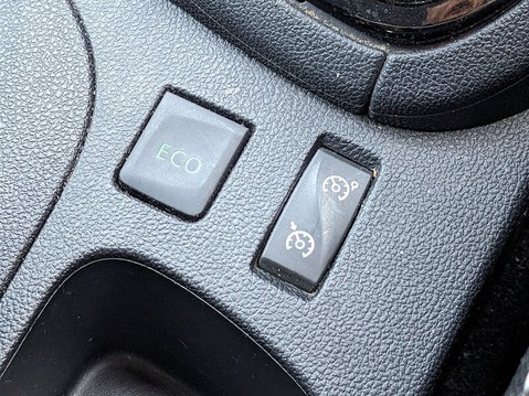 Renault Clio PLAY DCI 20