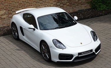 Porsche Cayman GTS 28