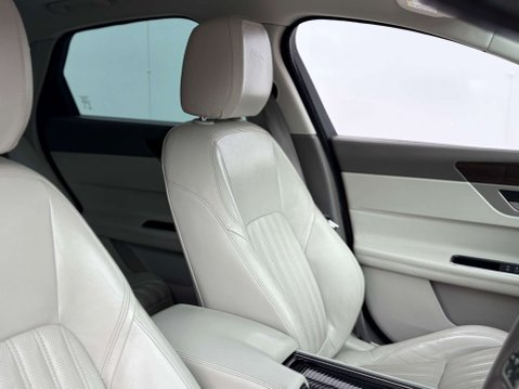 Jaguar XF 2.0 XF Portfolio D Auto 4dr 19