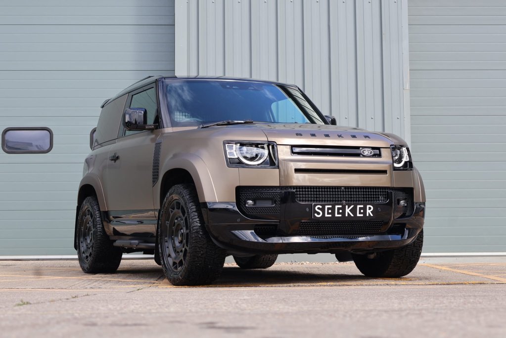 Land Rover Defender 90 DEMO  HARD TOP 350  X-DYNAMIC HSE s 20k spend inc genuine rear seat   3