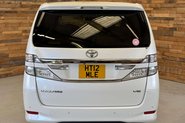 Toyota Vellfire V6 L Edition 5