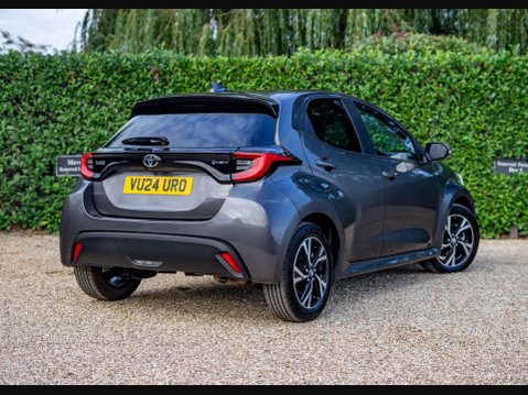 Toyota Yaris 1.5 Yaris Design HEV CVT 5dr 7