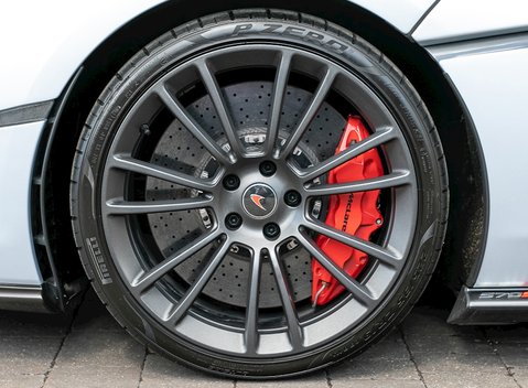 McLaren 570S 12