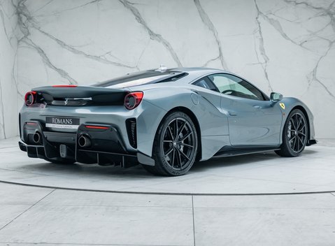 Ferrari 488 Pista 5
