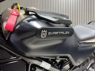 Husqvarna Svartpilen 125 2022 ONLY 6K MODERN CLASSIC FEEL 15BHP MOT OCTOBER 2027 34