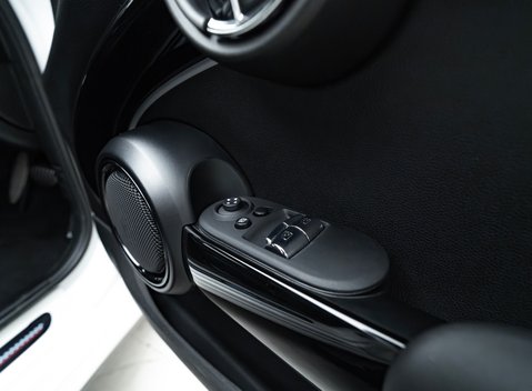 Mini Hatch JOHN COOPER WORKS 30