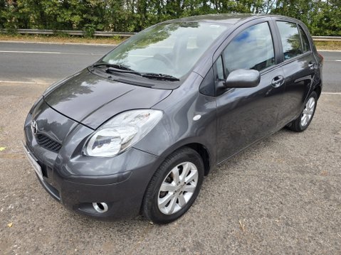 Toyota Yaris T SPIRIT MM VVT-I 4