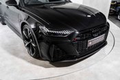 Audi RS6 Avant QUATTRO CARBON BLACK. VAT Q. WARRANTY. HEATED & COOLED SEATS. B & O. 48