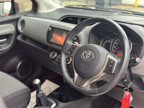 Toyota Yaris 1.3 Yaris Icon VVT-i 5dr 9