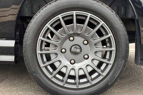 Ford Transit Custom 320 L1 170 ps MS-RT Panel Van - Nav / Adaptive Cruise 39