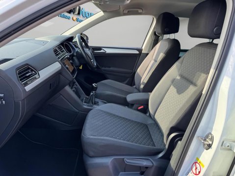 Volkswagen Tiguan 1.4 TSI SE Navigation Euro 6 (s/s) 5dr 40