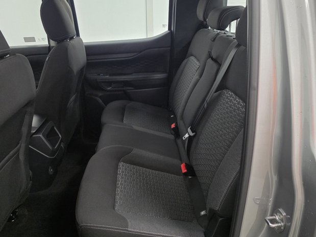 Ford Ranger XLT 2.0 TD Ecoblue 170ps 6- speed Manual *new* 10