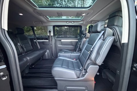 Toyota Proace Verso D-4D L2 VIP - 7 SEATER - AUTOMATIC  25