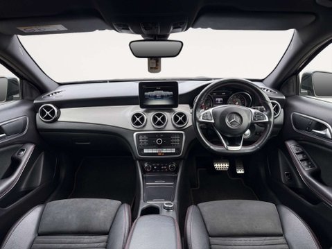 Mercedes-Benz GLA 1.6 GLA 180 AMG Line Edition Auto 5dr 10
