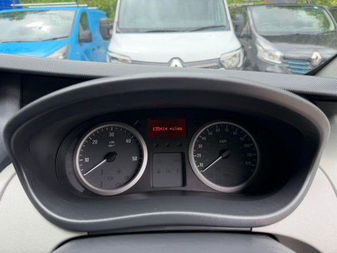 Vauxhall Vivaro 2.0 2900 CDTi Sportive Crew Van 5dr Diesel Manual FWD L1 (195 g/km, 113 bhp 29