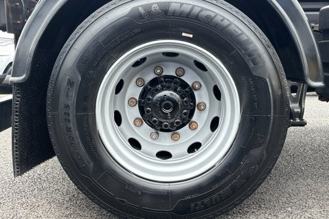 MAN TGM 18.290 4X2 Hiab Hook Loader 29