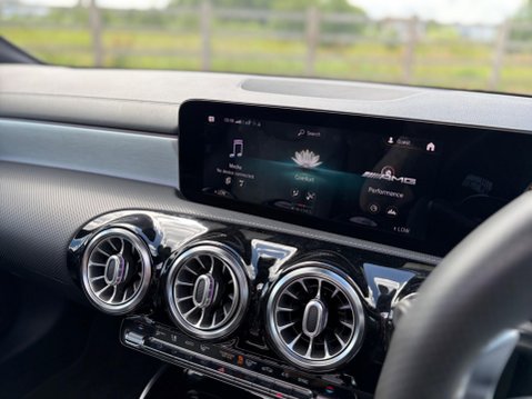 Mercedes-Benz A Class 2.0 A35 AMG (Premium Plus) 7G-DCT 4MATIC Euro 6 (s/s) 5dr 20