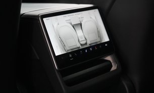 Tesla Model Y PREMIUM LONG RANGE RWD No Luxury Tax Available Now! 1 Owner VAT Qualifying 20