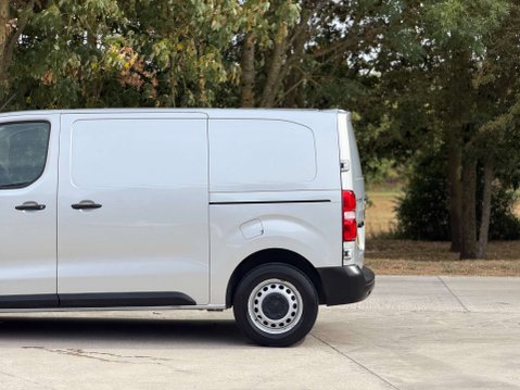 Peugeot Expert 2.0 Expert Professional Standard Blue HDi 30