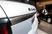 Land Rover Range Rover Sport SVR CARBON EDITION. DEPLOYABLE SIDE STEPS. MATRIX LEDs. CARBON FIBRE ENGINE BAY 48