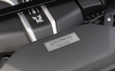 Rolls-Royce Cullinan 37