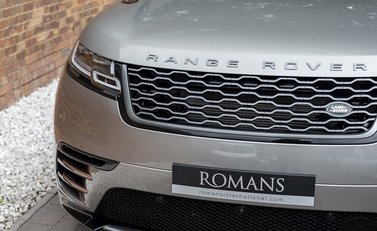 Land Rover Range Rover Velar D300 HSE First Edition 24