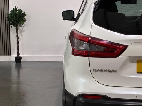 Nissan Qashqai 1.5 dCi Tekna Euro 6 (s/s) 5dr 22
