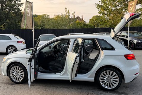 Audi A3 SPORTBACK E-TRON - APPLE CARPLAY -£20 ROAD TAX 13