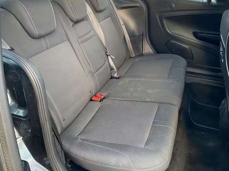 Ford B-Max 1.6 Titanium Navigator MPV 5dr Petrol Powershift Euro 6 (105 ps) 7