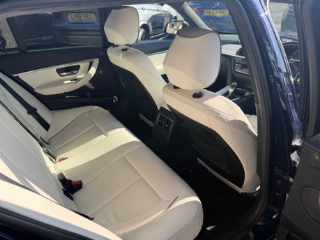 BMW 3 Series 3.0 340i M Sport Touring 5dr Petrol Auto Euro 6 (s/s) (326 ps) 35