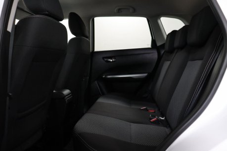 Suzuki Vitara SZ-T BOOSTERJET 41